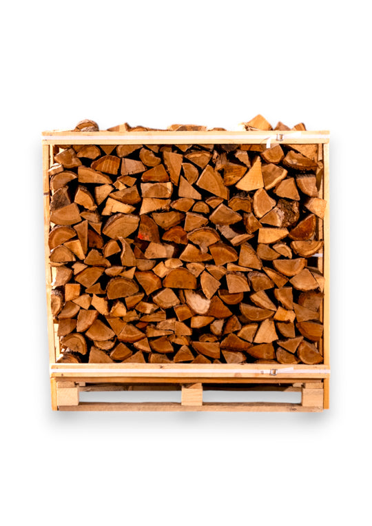 Džiovintos ąžuolo malkos medinėje dežėje (1 erdmetris)