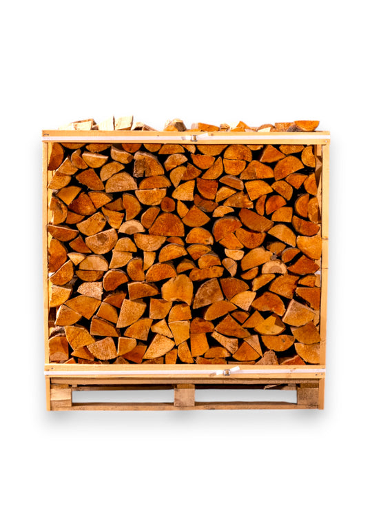 Džiovintos alksnio malkos medinėje dežėje (1 erdmetris)
